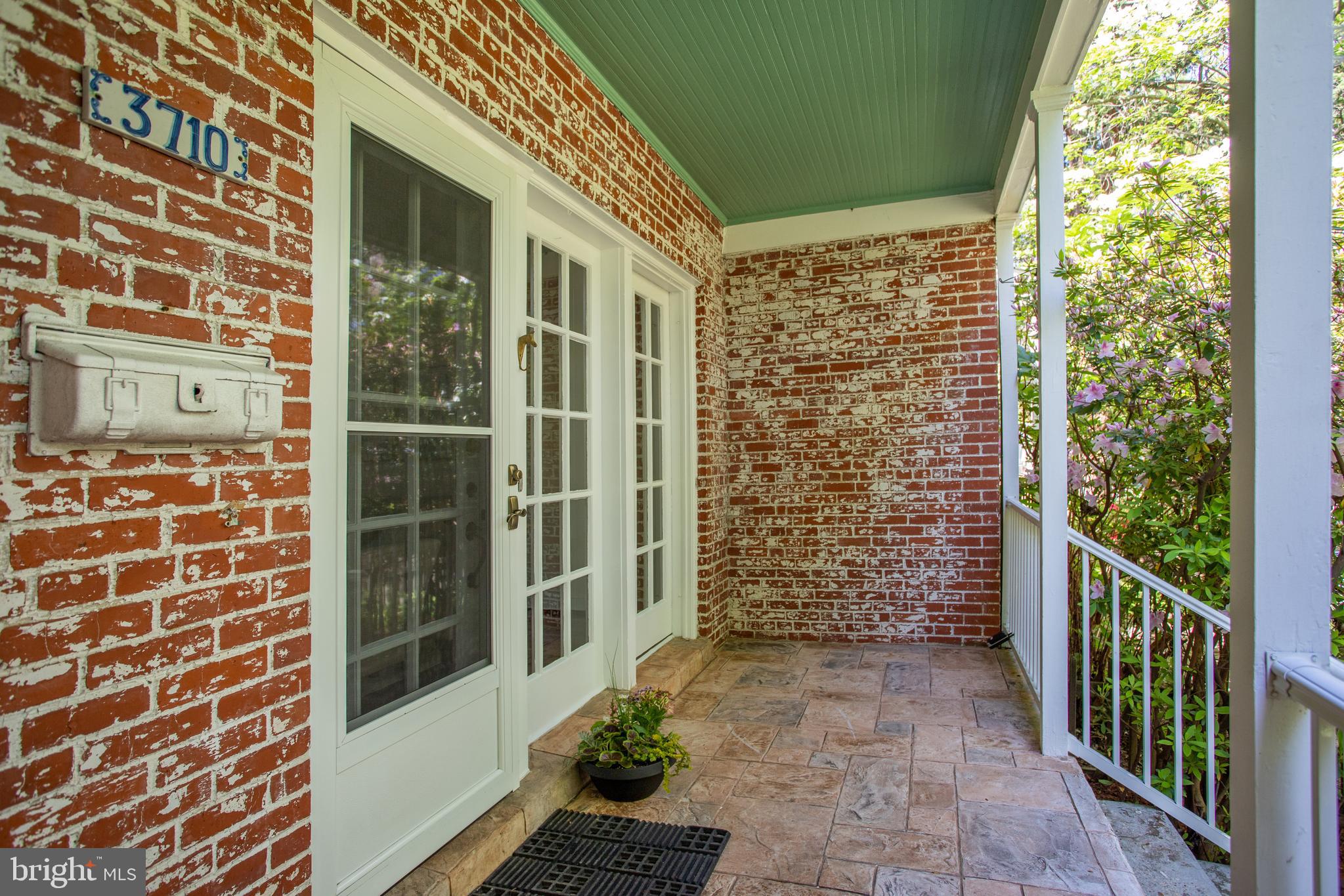 3710 Jocelyn Street Northwest Washington, DC 20015 - Photo 3 of 26 Lovely front porch