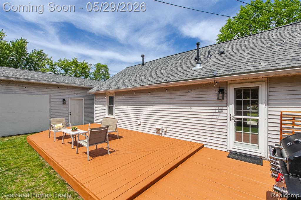 2831 Watkins Lake Road Waterford, MI 48328 - Photo 35 of 45