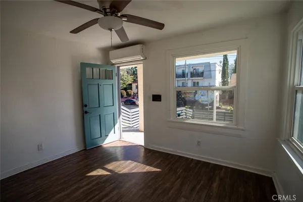 $3,200 | 345 Occidental Boulevard, Los Angeles, CA 90026
