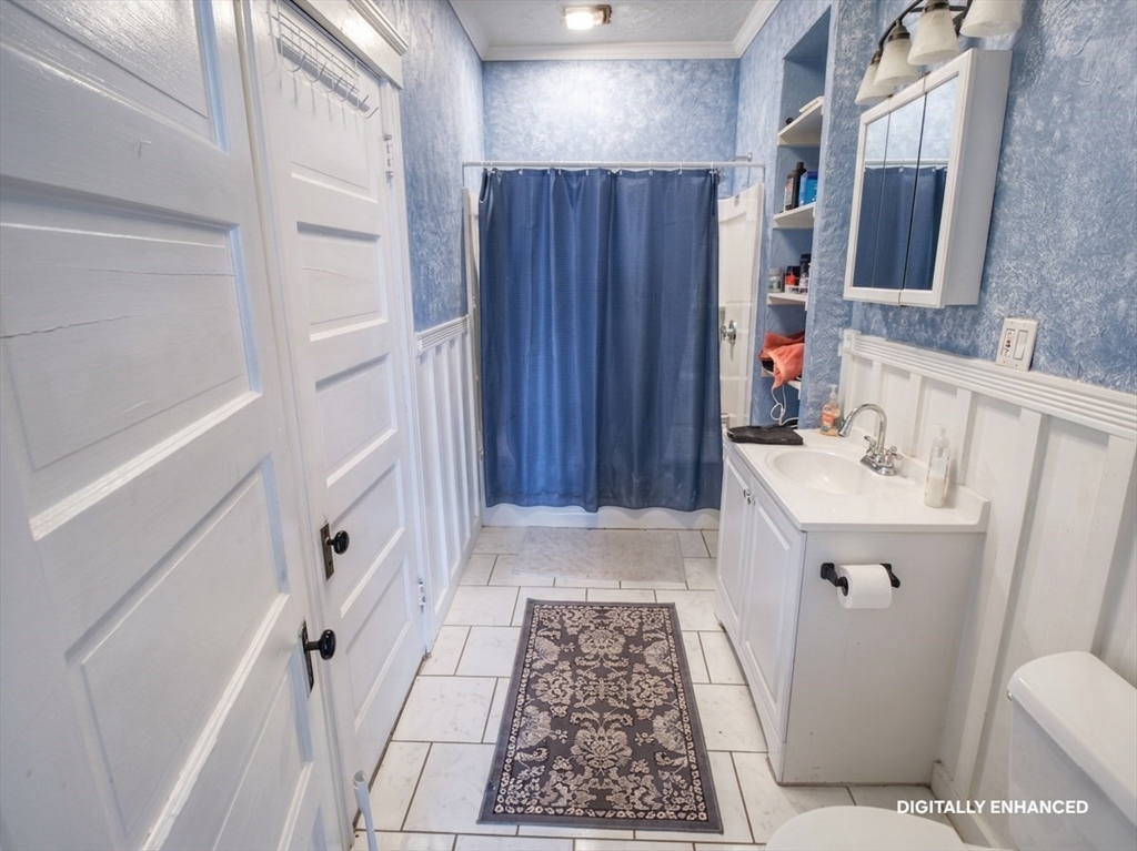 85 Harlem Street Worcester, MA 01610 - Photo 22 of 33