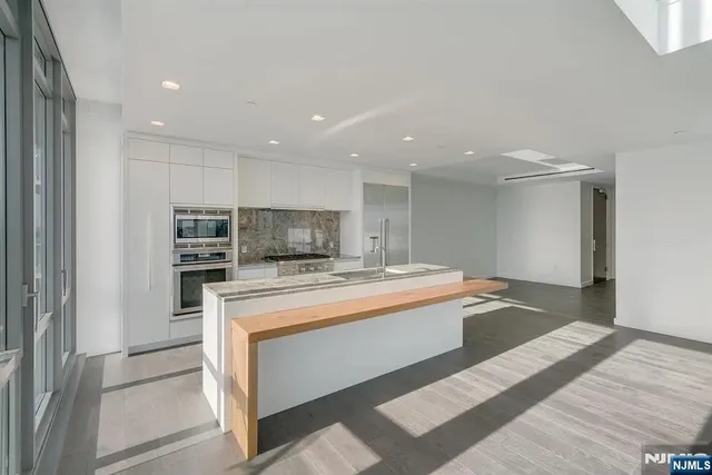 $2,300,000 | 320 Adolphus Avenue, Unit 316, Cliffside Park, NJ 07010