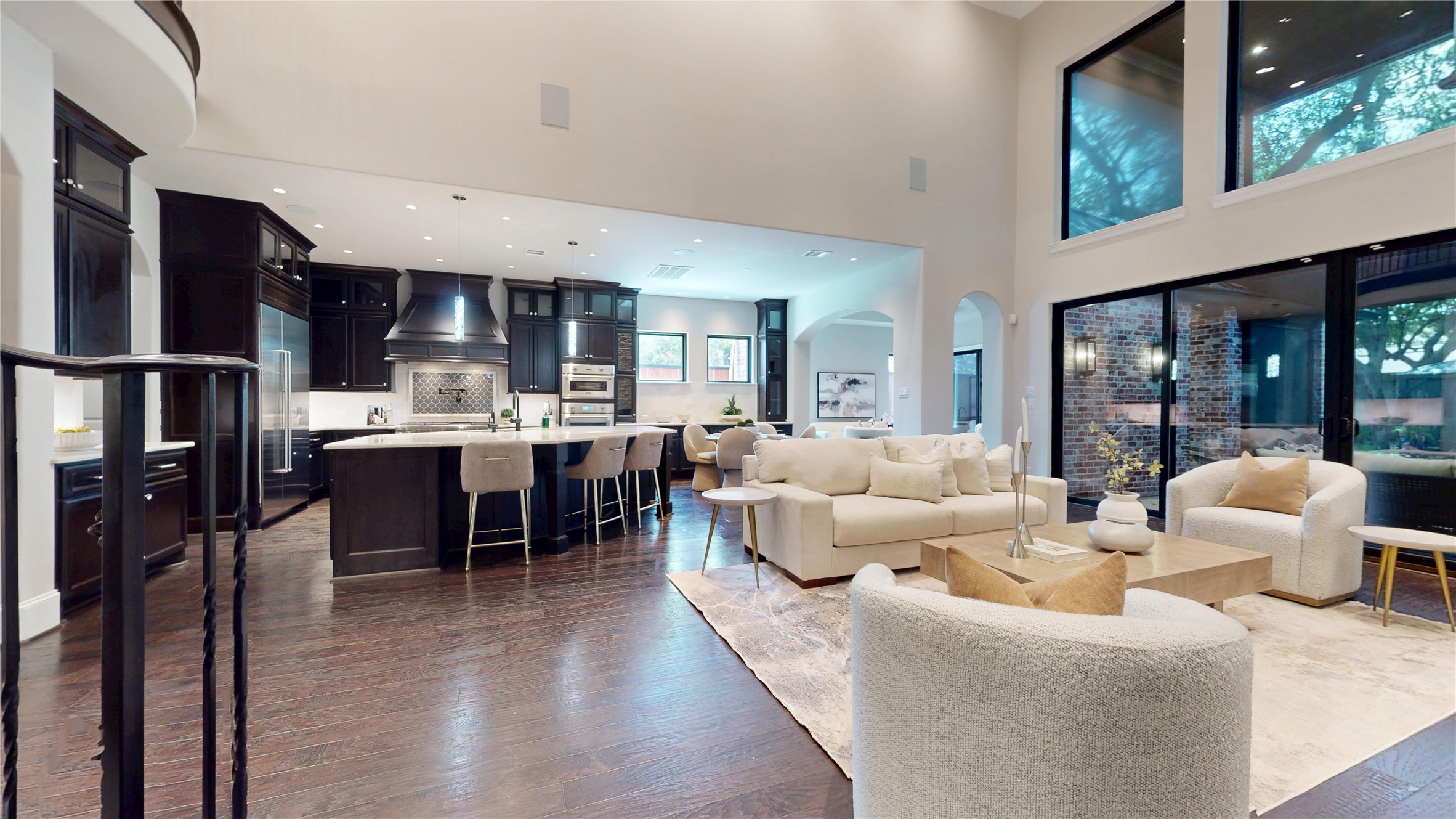 4719 Waring Street Houston, TX 77027 - Photo 10 of 29 Gallery Image 10