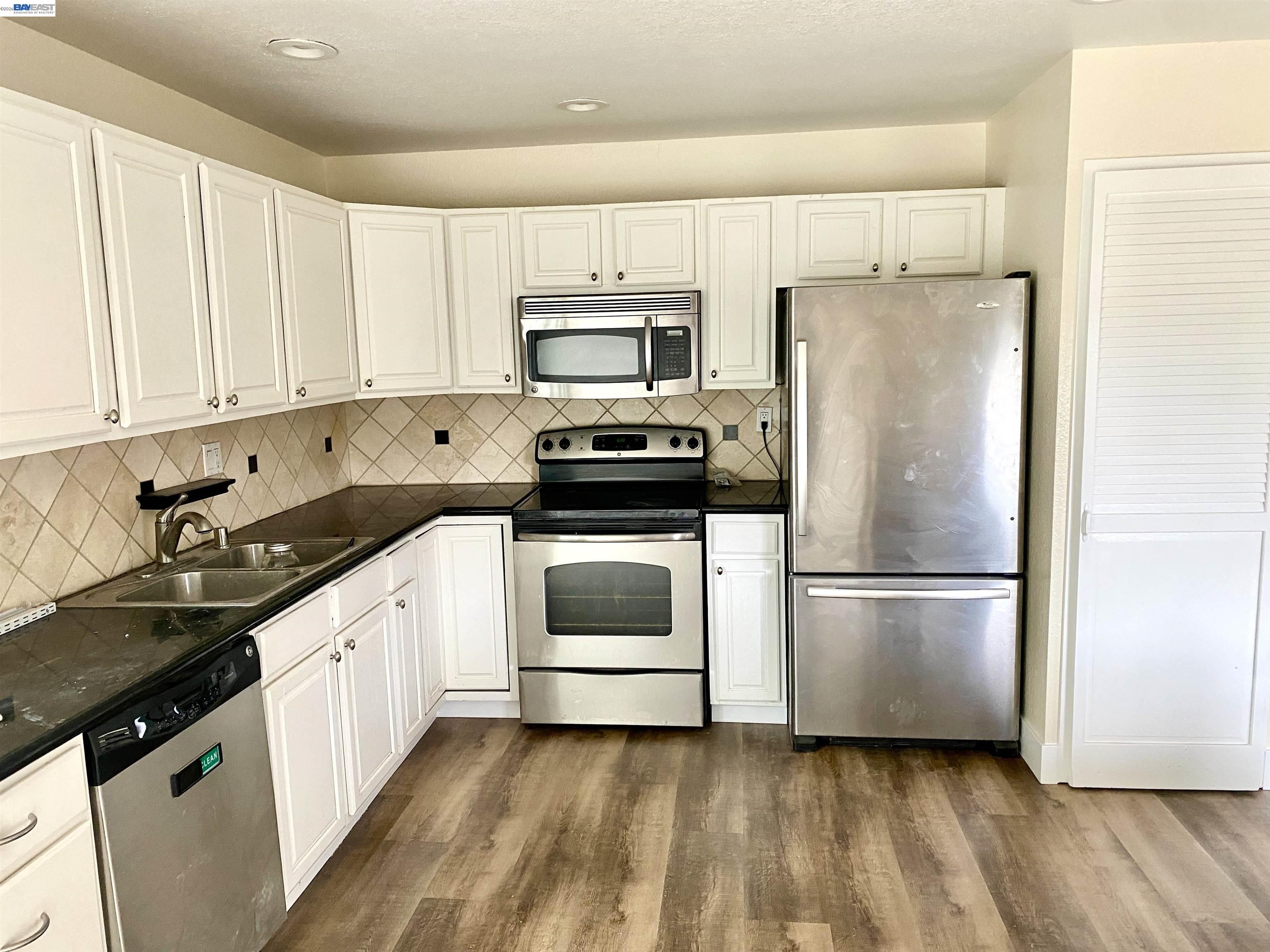 5865 Idlewild Avenue Livermore, CA 94551 - Photo 5 of 10