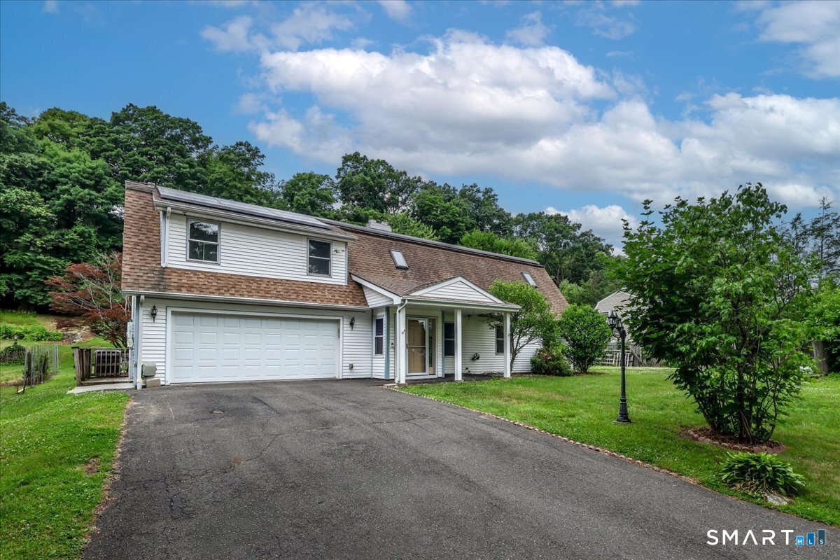 6 Caye Road Danbury, CT 06811 - Photo 31 of 32