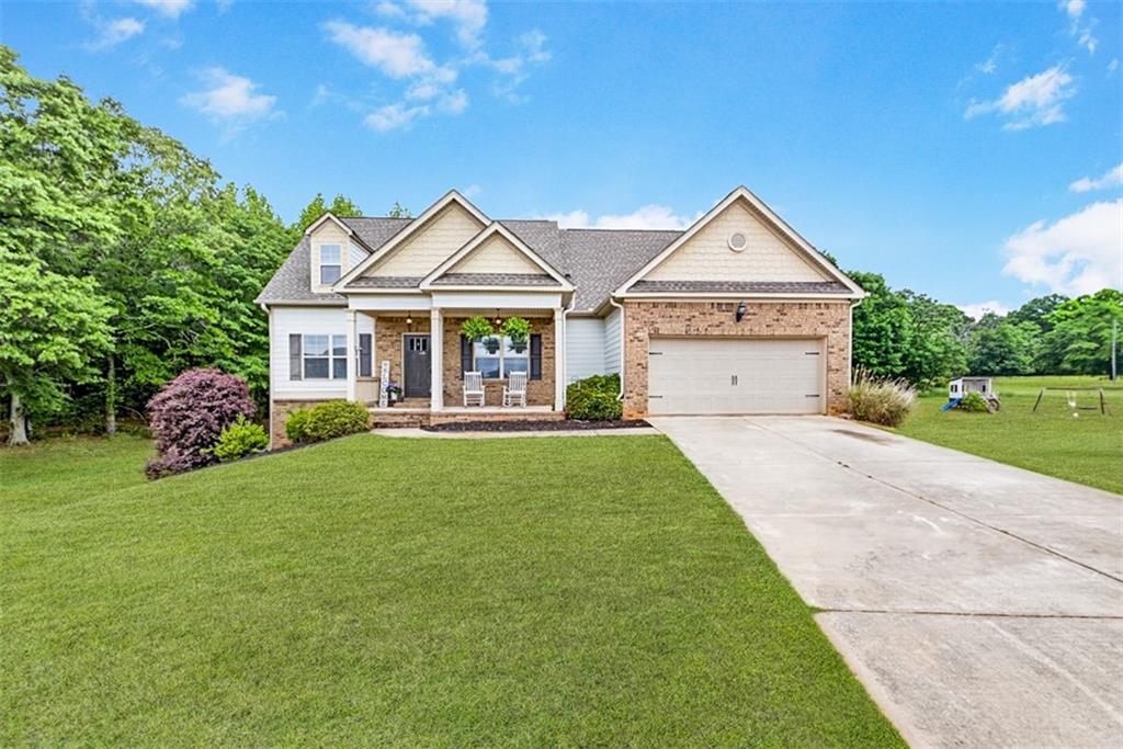 448 Rabbit Run Good Hope, GA 30641 - Photo 1 of 51