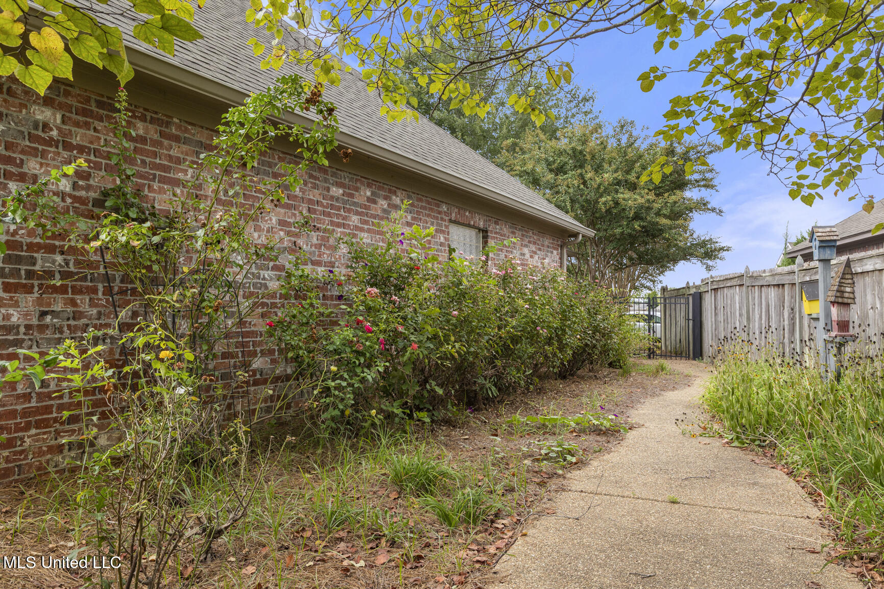 2003 Estates Cove Pearl, MS 39208 - Photo 9 of 33 2003 Estate Cv-9