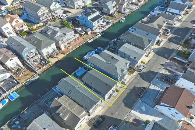 $979,000 | 116 Beach Avenue, Bellmore, NY 11710