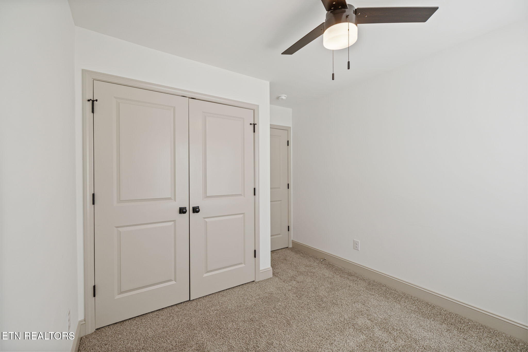 8416 Whisper Lane Powell, TN 37849 - Photo 18 of 39 20-8416 Whisper Ln - 020