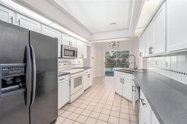 $435,000 | 2210 Lake Bay Way, Brandon, FL 33511