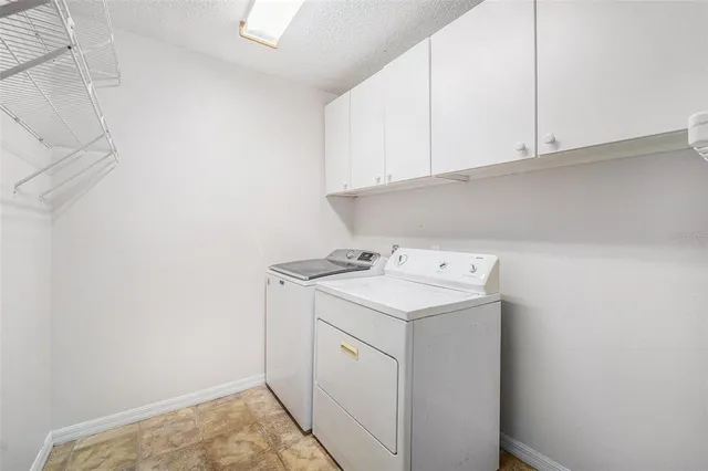 $435,000 | 2210 Lake Bay Way, Brandon, FL 33511