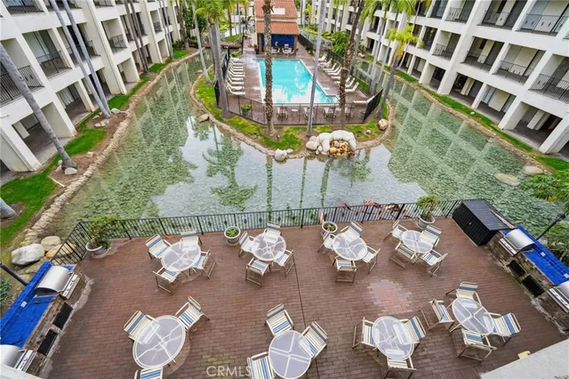 $570,000 | 11600 Warner Avenue, Unit 640, Fountain Valley, CA 92708