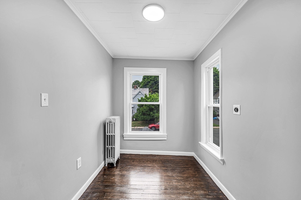15 Myrtle Avenue Holyoke, MA 01040 - Photo 27 of 42