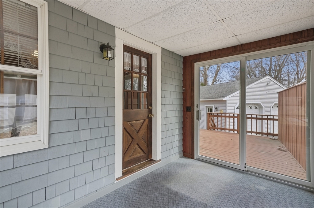 11 Mudnock Road Salisbury, MA 01952 - Photo 4 of 37