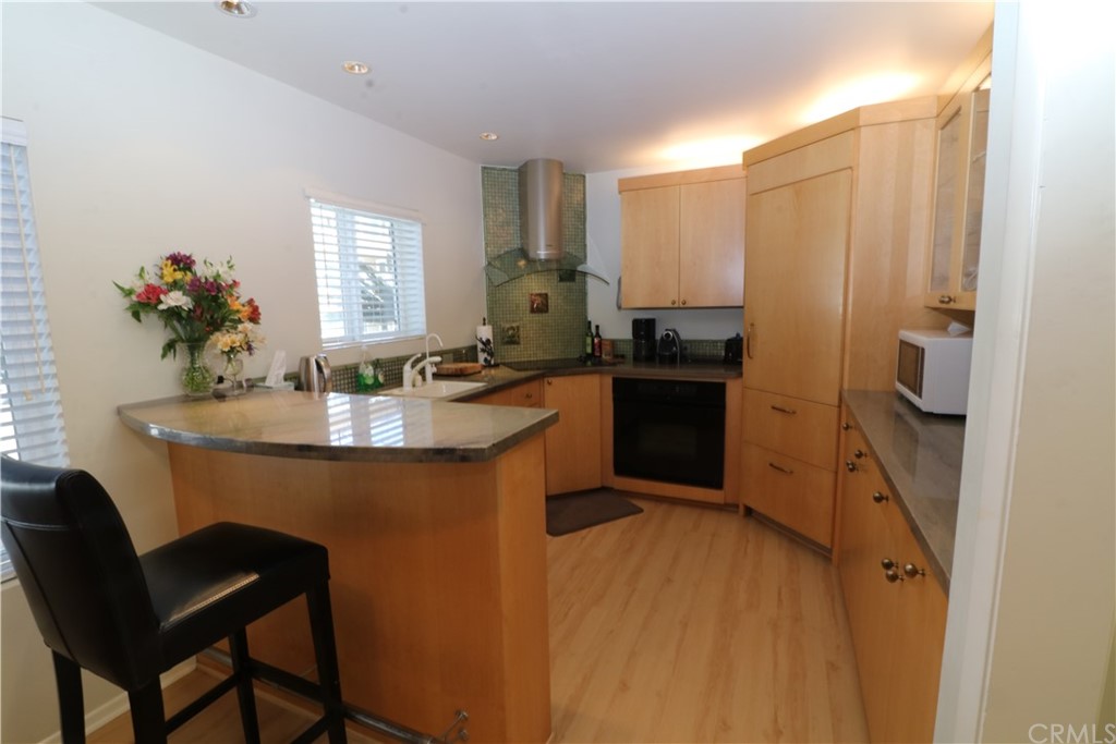 520 Cliff Drive Laguna Beach, CA 92651 - Photo 7 of 19