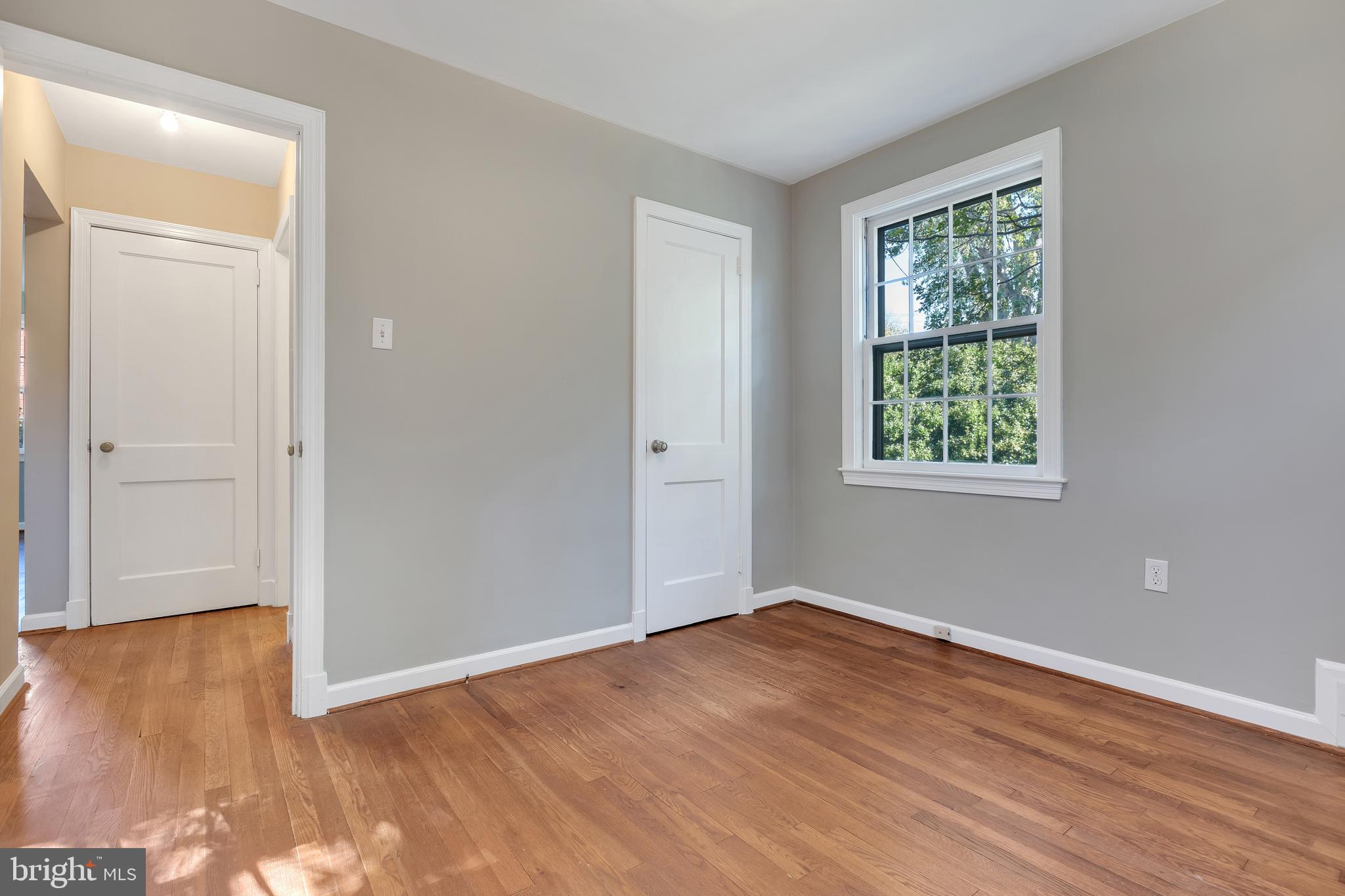 10123 Greeley Avenue Silver Spring, MD 20902 - Photo 18 of 32 Secondary bedroom