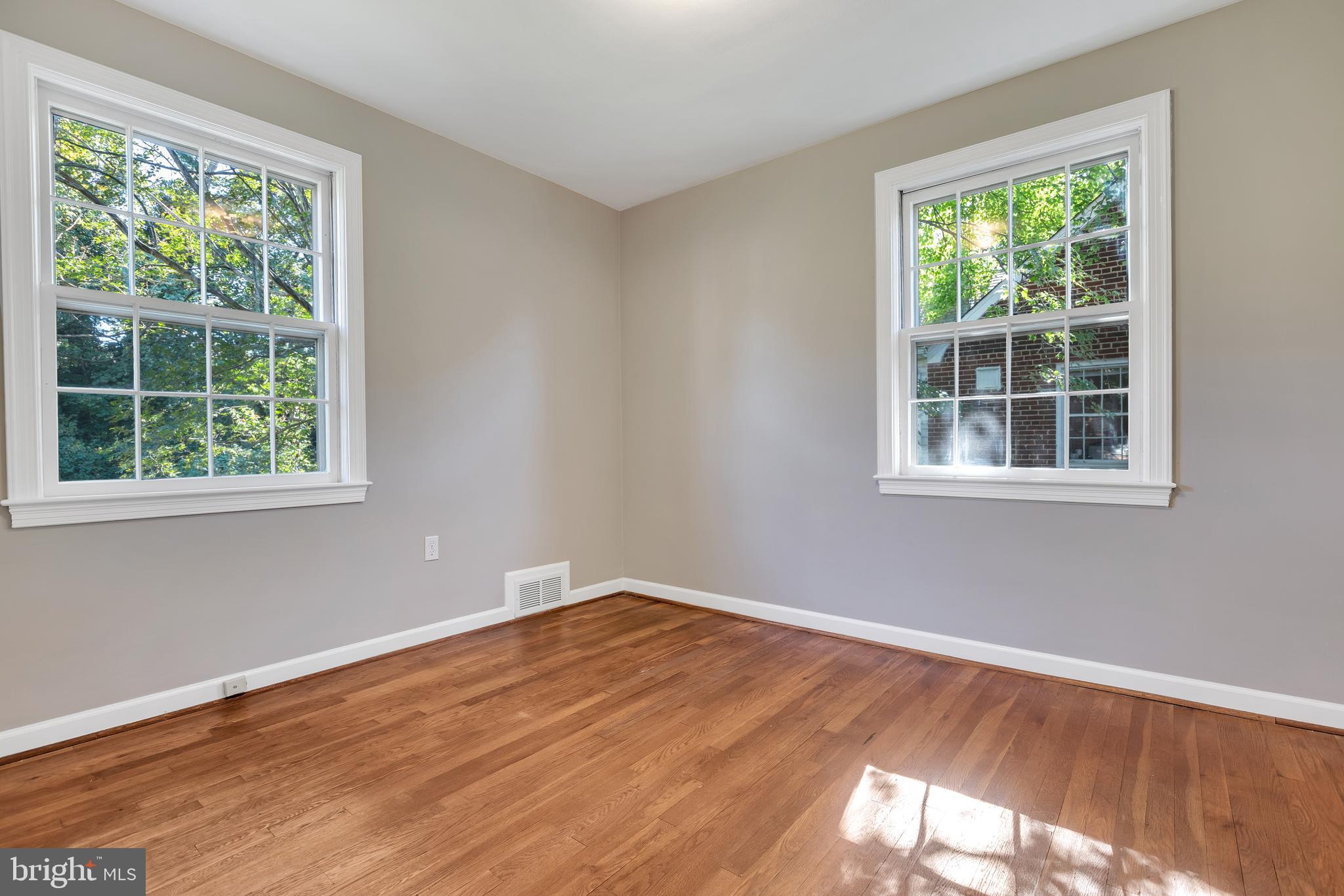 10123 Greeley Avenue Silver Spring, MD 20902 - Photo 20 of 32 Gallery Image 20