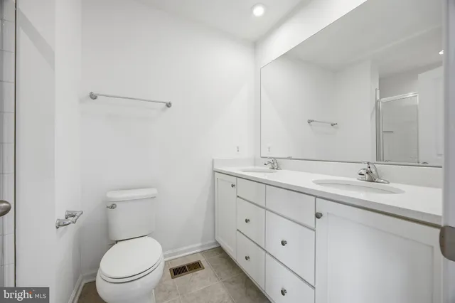 $1,900 | Courthouse Drive, Martinsburg, WV 25404