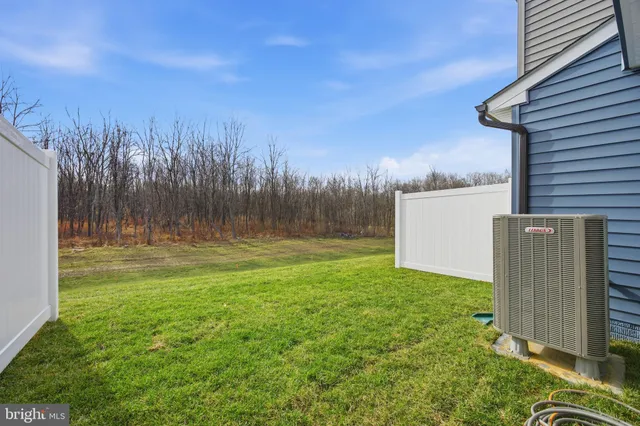 $1,900 | Courthouse Drive, Martinsburg, WV 25404