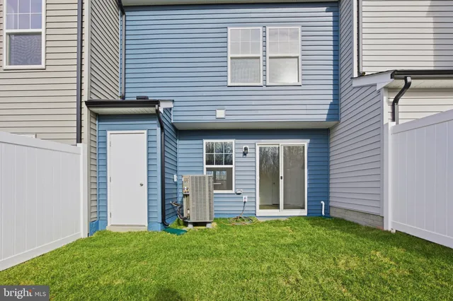 $1,900 | Courthouse Drive, Martinsburg, WV 25404