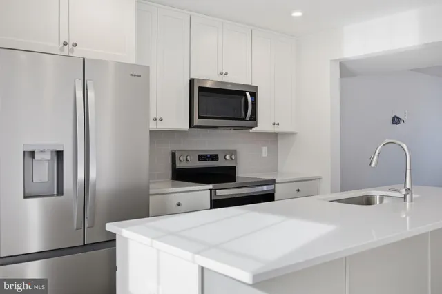 $1,900 | Courthouse Drive, Martinsburg, WV 25404