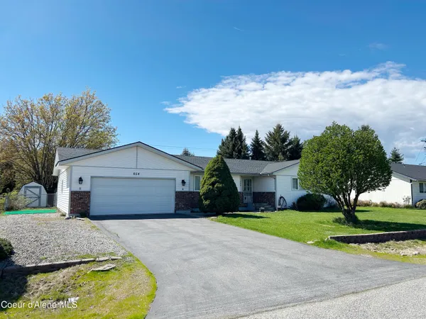 $560,000 | 654 Maple Place, Hayden, ID 83835