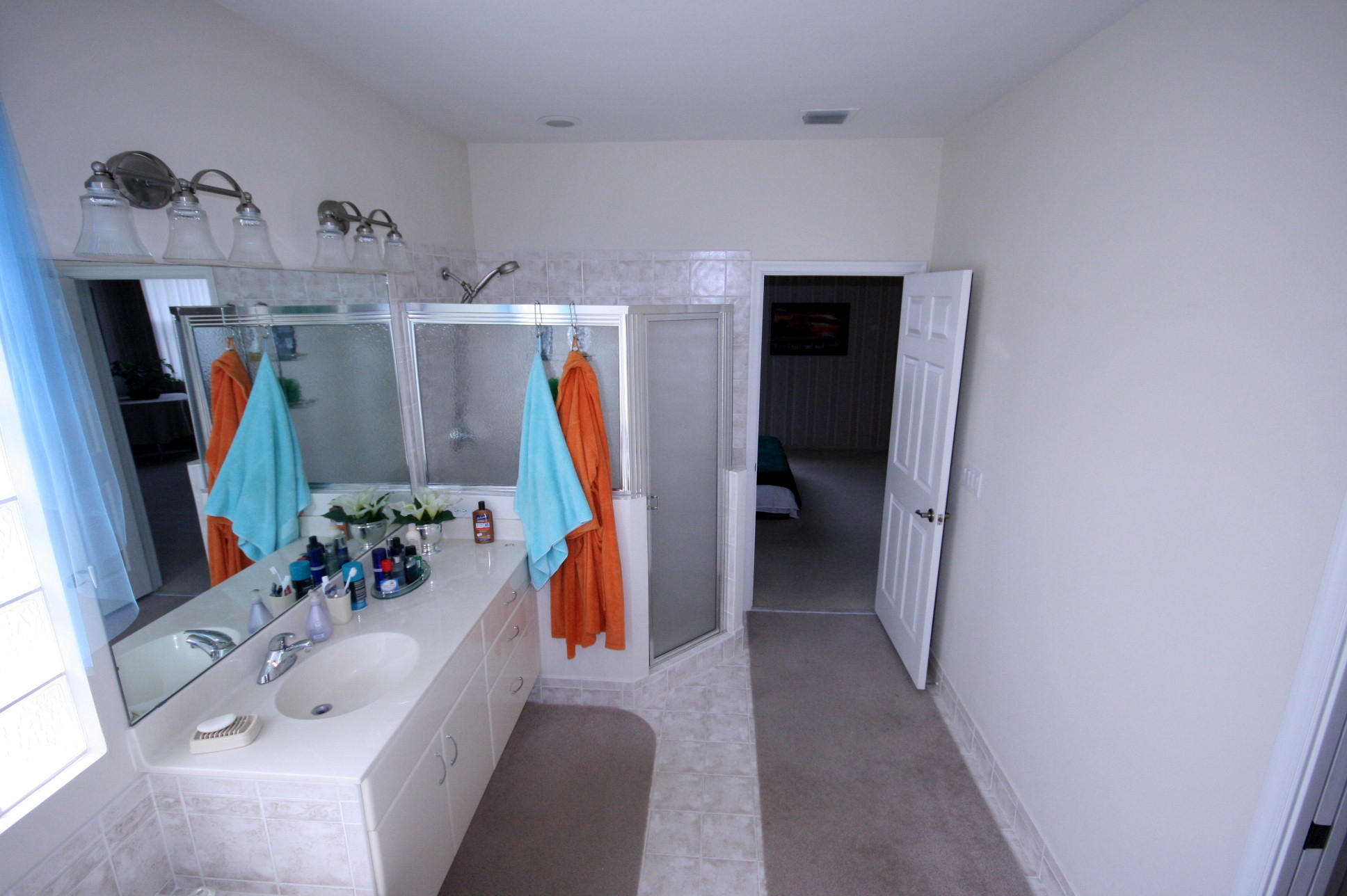 9748 Vineyard Court Boca Raton, FL 33428 - Photo 9 of 19 Master Bathroom