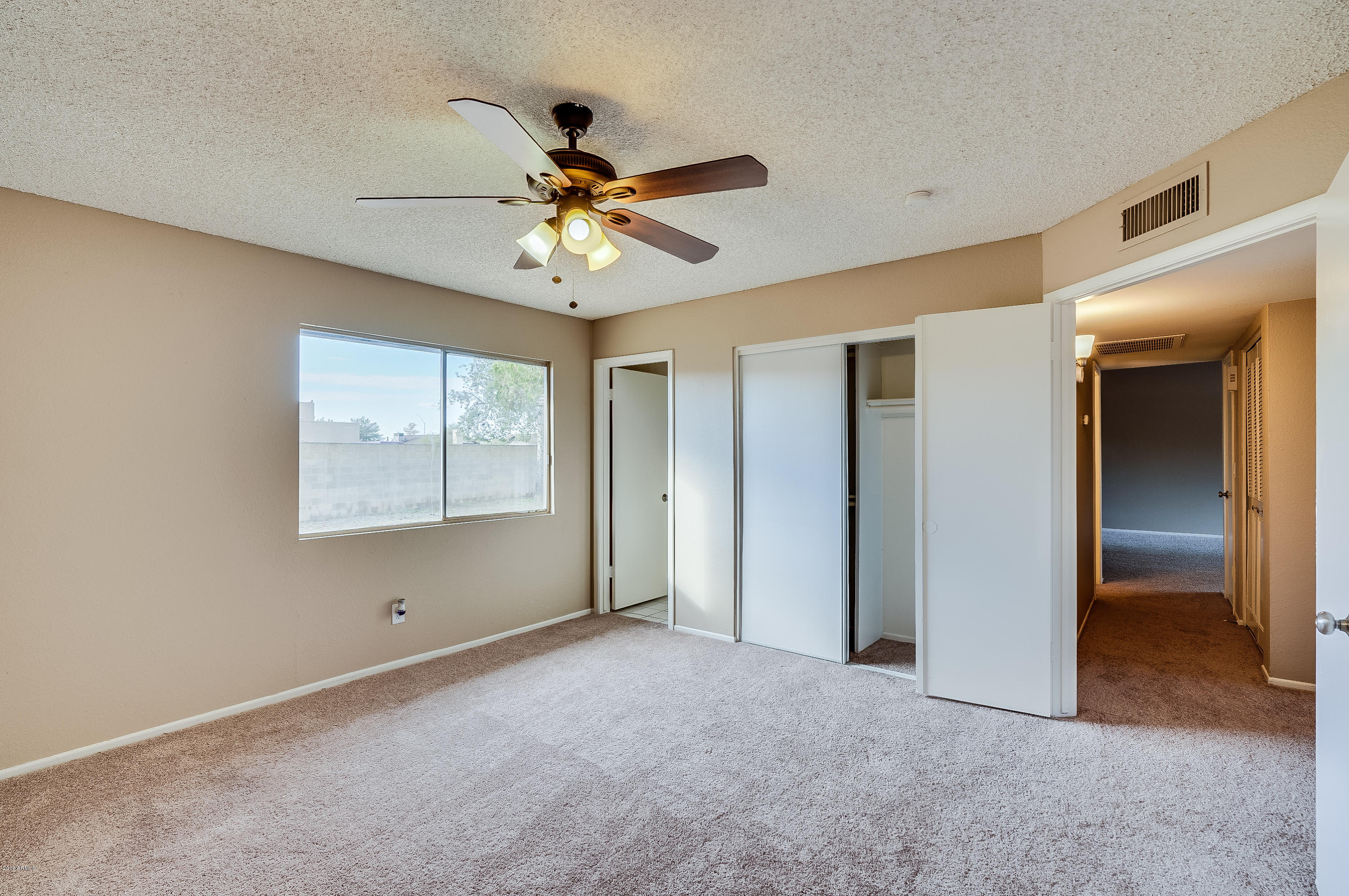 4411 West Calavar Road Glendale, AZ 85306 - Photo 12 of 23 Calavar-20