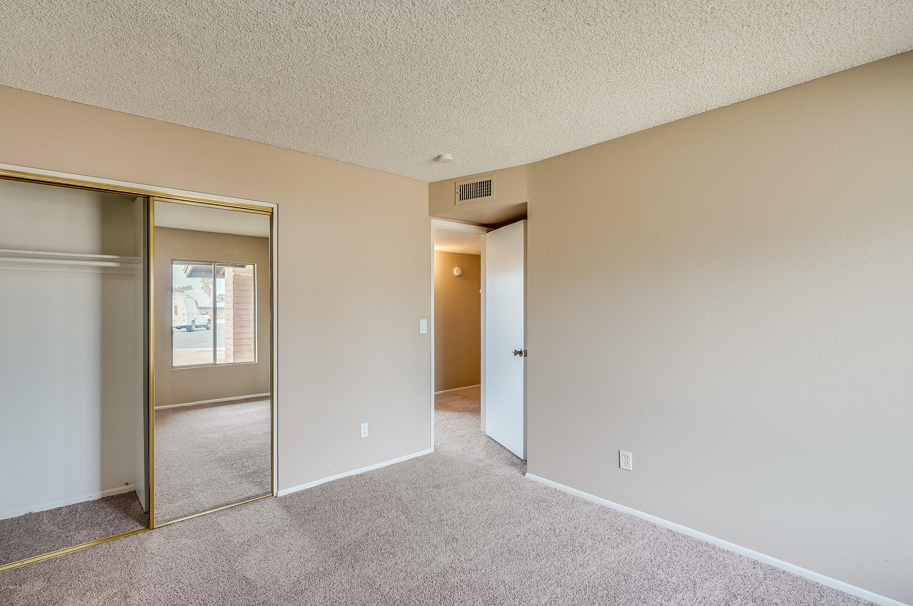4411 West Calavar Road Glendale, AZ 85306 - Photo 16 of 23 Calavar-25