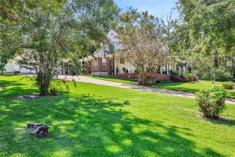 $474,900 | 220 Lake Oaks Boulevard, Coldspring, TX 77331