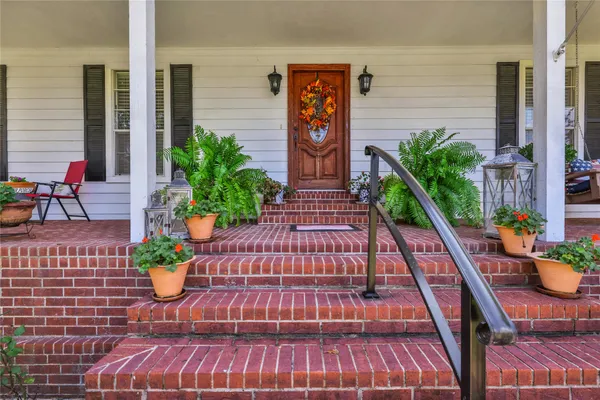 a view of deck with patio