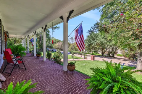 $474,900 | 220 Lake Oaks Boulevard, Coldspring, TX 77331