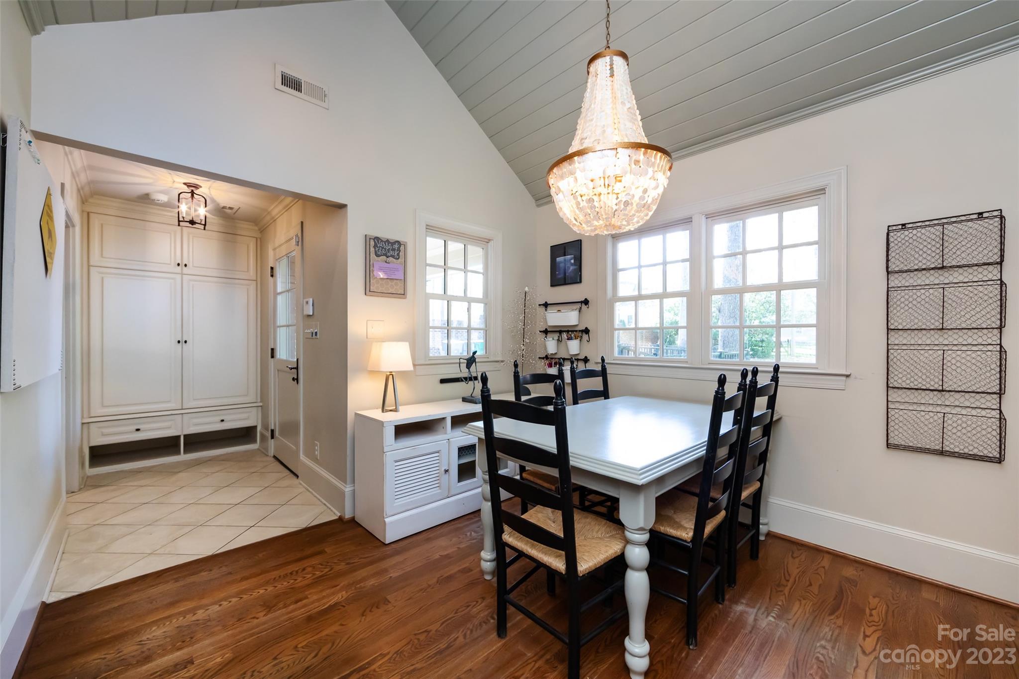 4312 Tottenham Road Charlotte, NC 28226 - Photo 24 of 48 Gallery Image 24