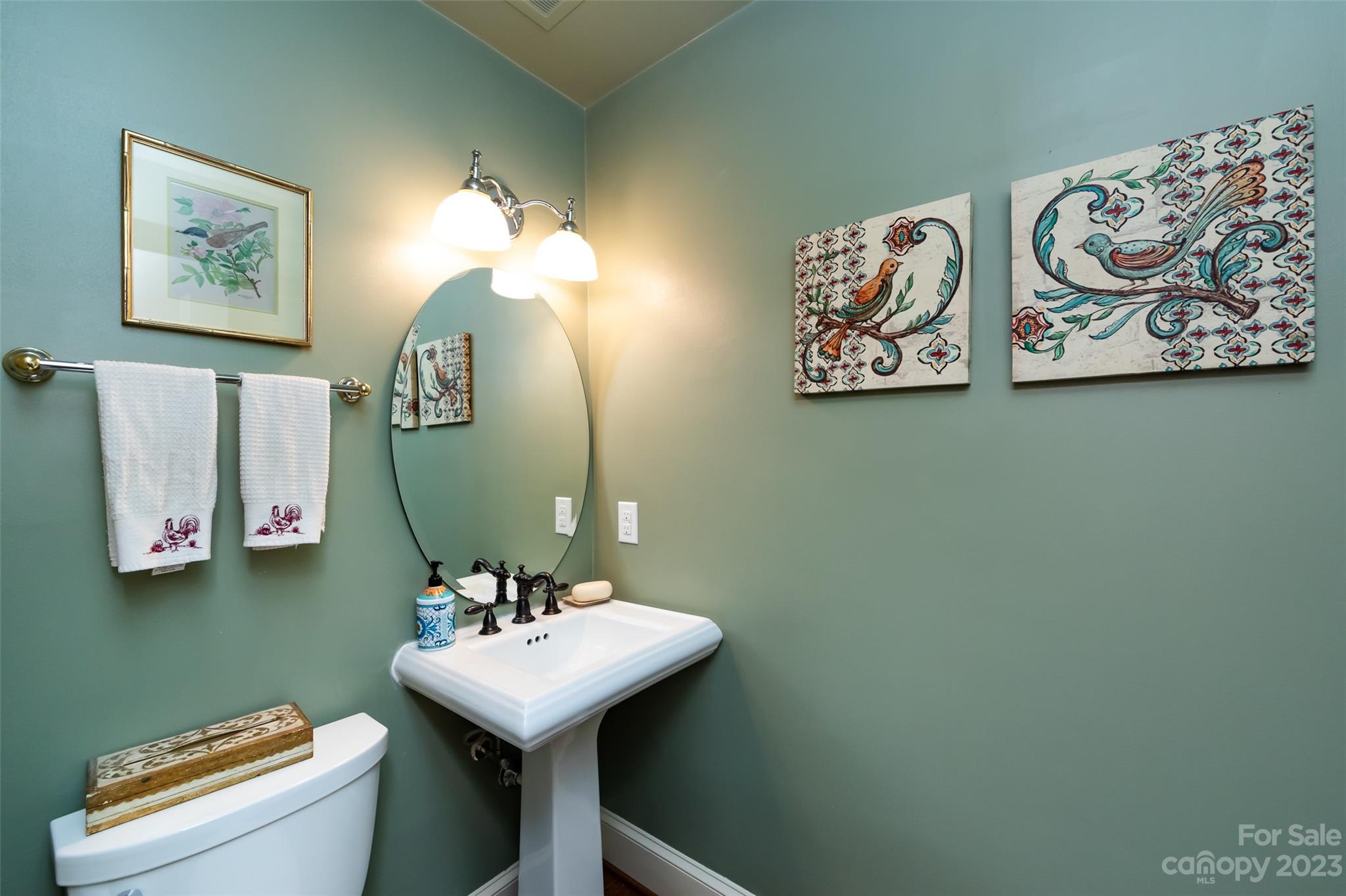 4312 Tottenham Road Charlotte, NC 28226 - Photo 32 of 48 Gallery Image 32