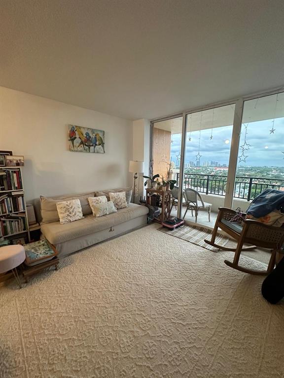3232 Coral Way, Unit 1607 Miami, FL 33145 - Photo 4 of 9