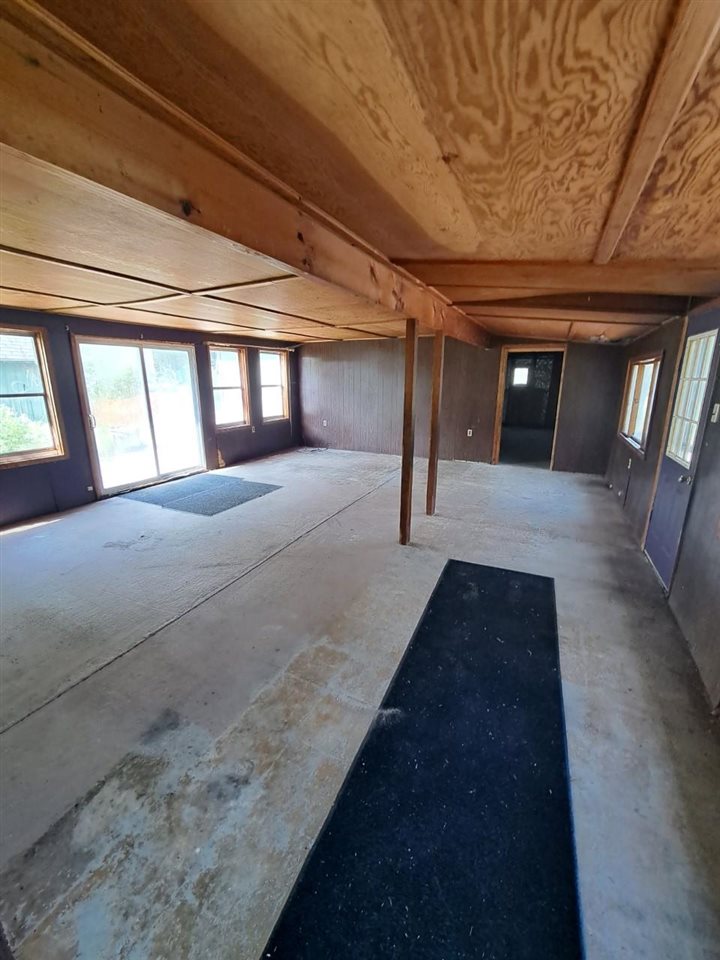 6990 Carpenter Road Harrison, MI 48625 - Photo 6 of 13
