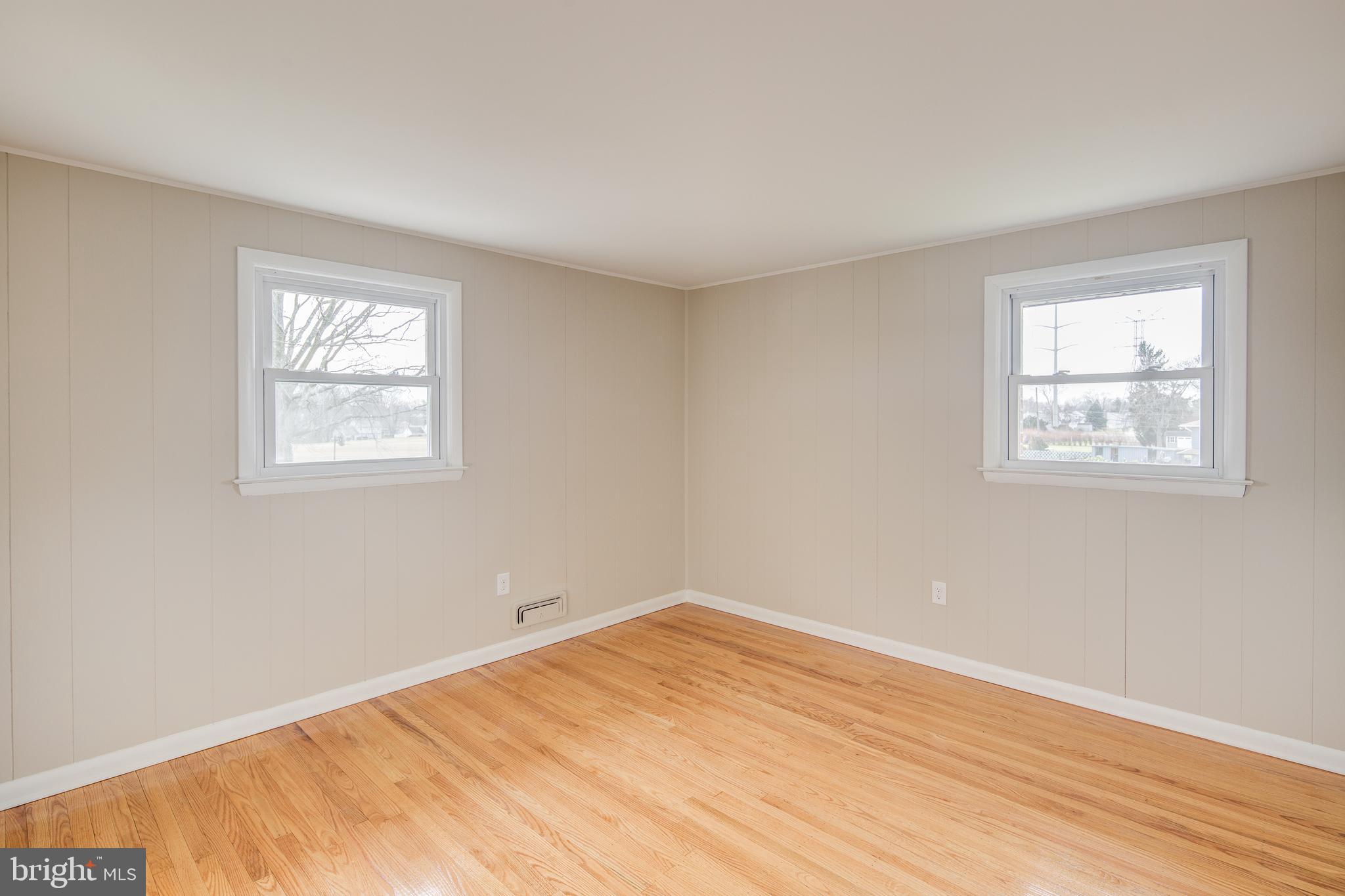 906 Hilltop Road Cinnaminson, NJ 08077 - Photo 12 of 24 Gallery Image 12
