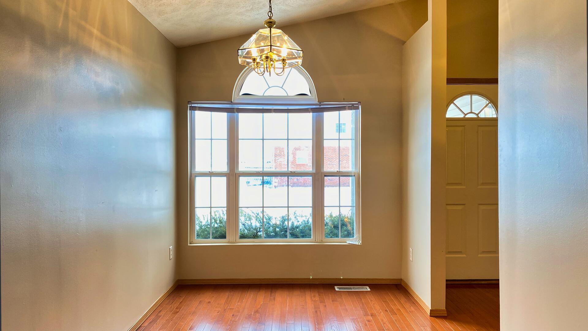 3412 Bohmer Drive Bloomington, IL 61704 - Photo 5 of 45