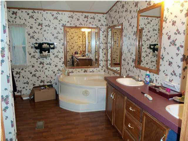 1125 Barnes Road Canton, MS 39046 - Photo 4 of 5 Photo 4