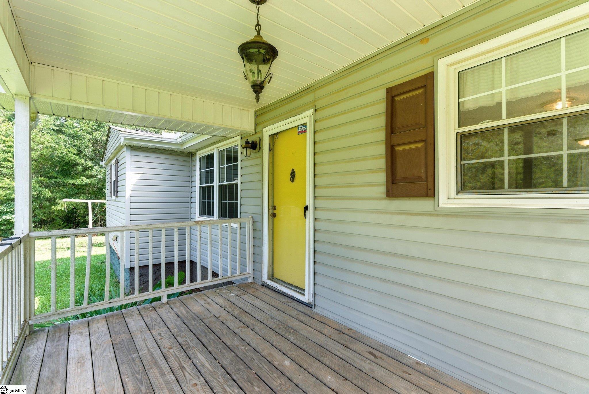 159 Rabbit Road Pickens, SC 29671 - Photo 4 of 30