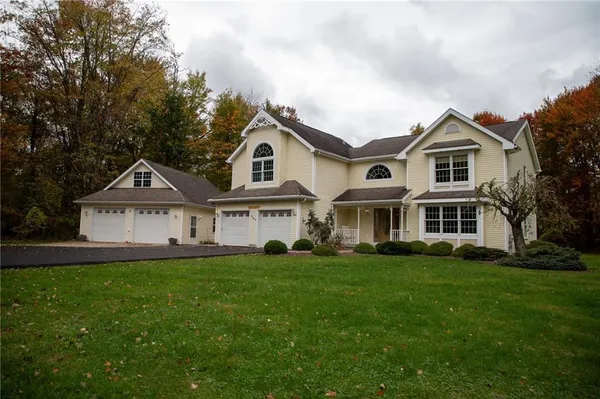 $574,500 | 357 Morningstar Lane, Neshannock, PA 16105