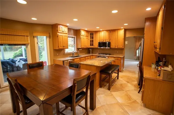 $574,500 | 357 Morningstar Lane, Neshannock, PA 16105