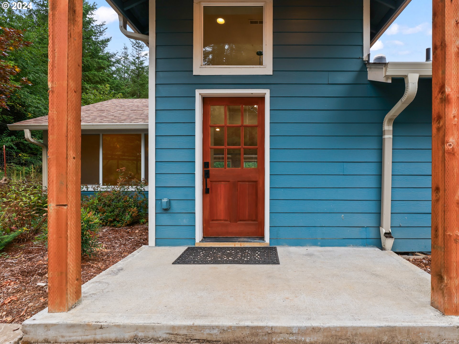 33125 Southeast Rainbow Road Estacada, OR 97023 - Photo 3 of 48 Gallery Image 3