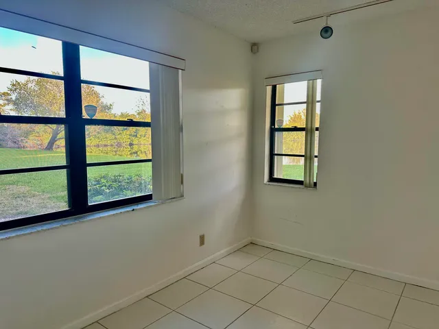 $220,000 | 5819 Parkwalk Drive, Boynton Beach, FL 33472