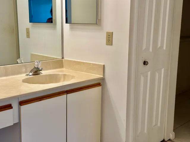 $220,000 | 5819 Parkwalk Drive, Boynton Beach, FL 33472