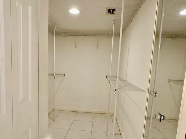 $220,000 | 5819 Parkwalk Drive, Boynton Beach, FL 33472