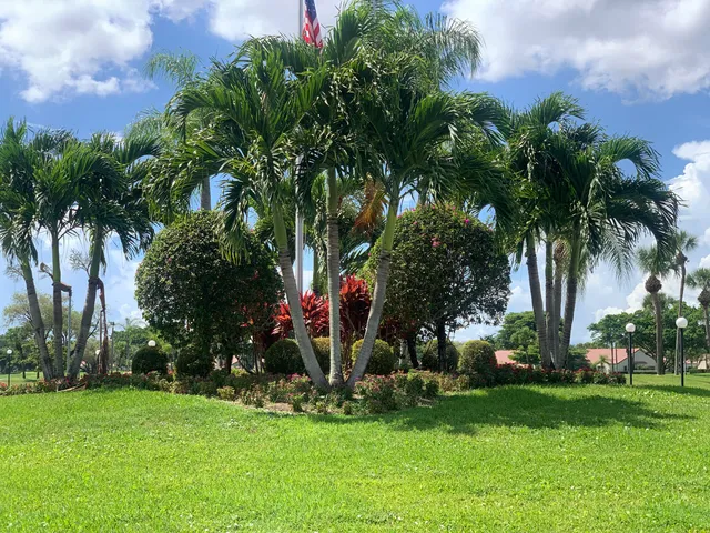 $220,000 | 5819 Parkwalk Drive, Boynton Beach, FL 33472