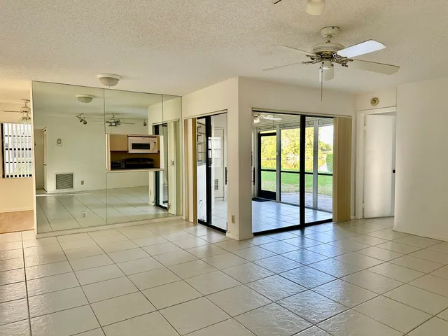 $220,000 | 5819 Parkwalk Drive, Boynton Beach, FL 33472