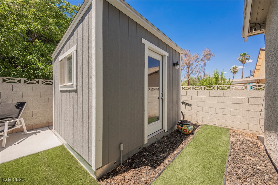 4789 Monaco Road Las Vegas, NV 89121 - Photo 37 of 46 Gallery Image 37