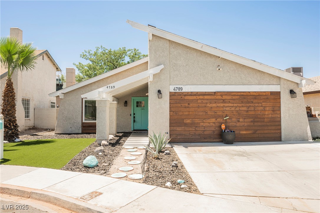 4789 Monaco Road Las Vegas, NV 89121 - Photo 6 of 46 Gallery Image 6