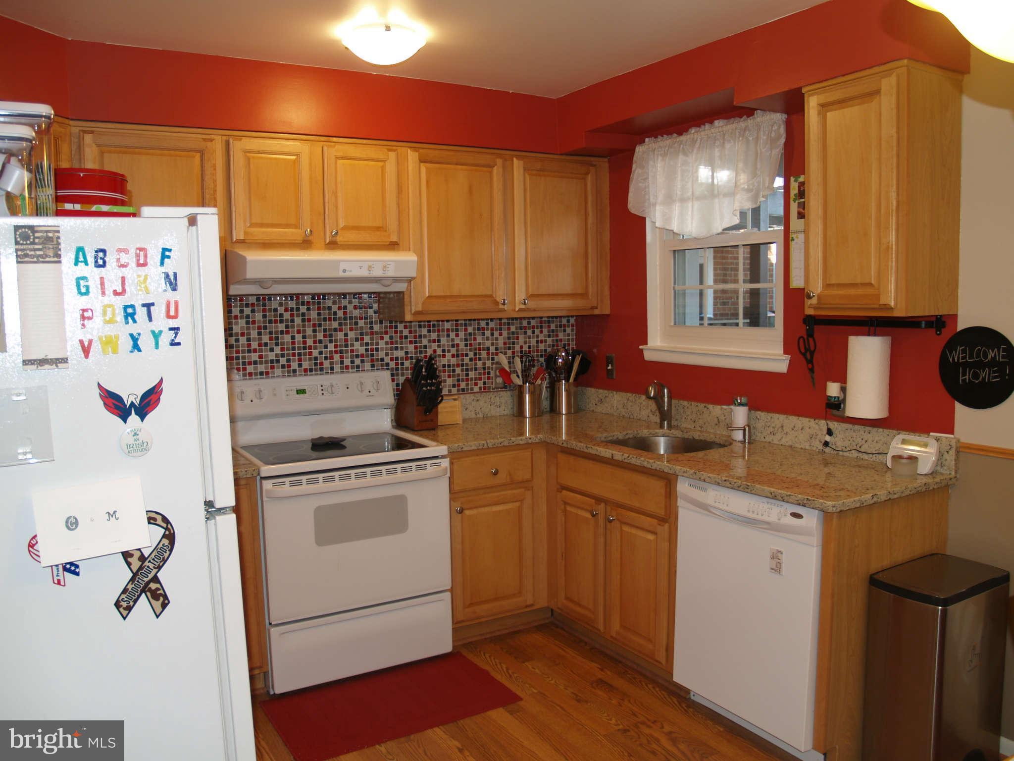 4603 28th Road South, Unit A Arlington, VA 22206 - Photo 7 of 22 Kitchen